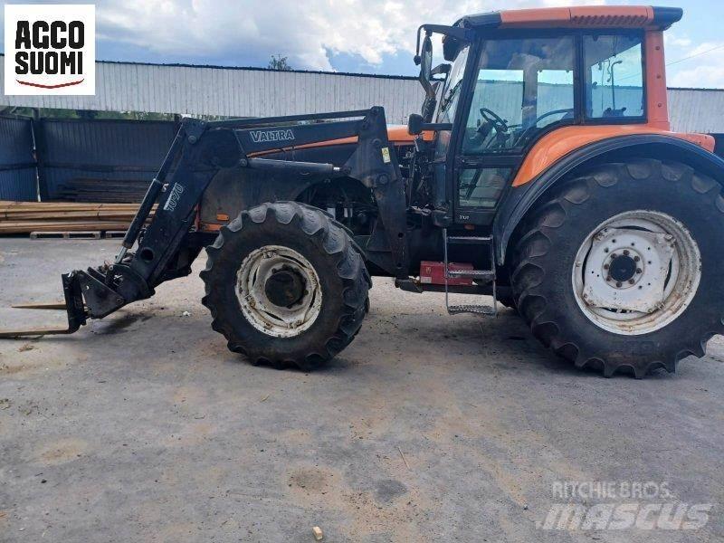 Valtra T130 CH 曳引機
