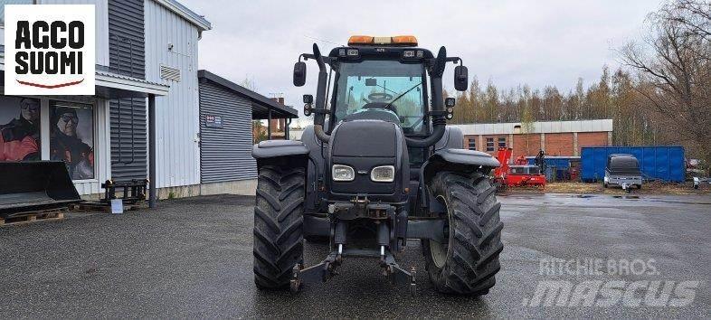 Valtra T170 曳引機
