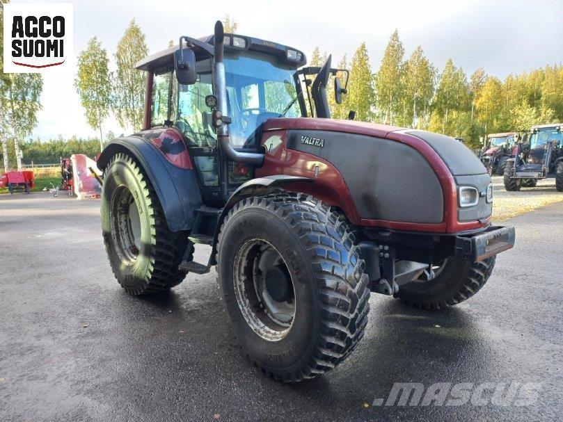 Valtra T170 曳引機