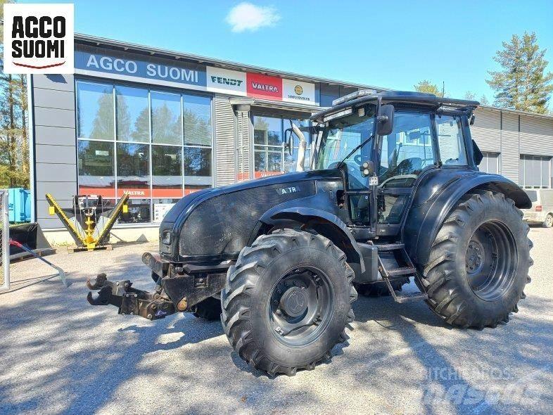 Valtra T190 曳引機