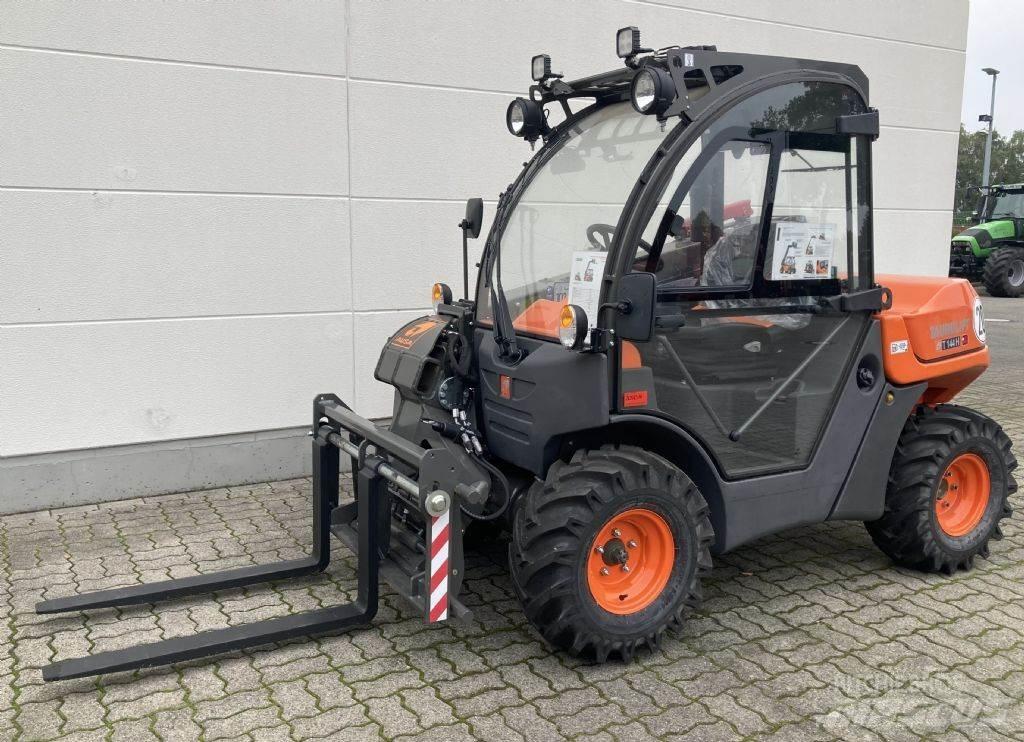 Ausa T 144 H X4 伸縮臂操作車