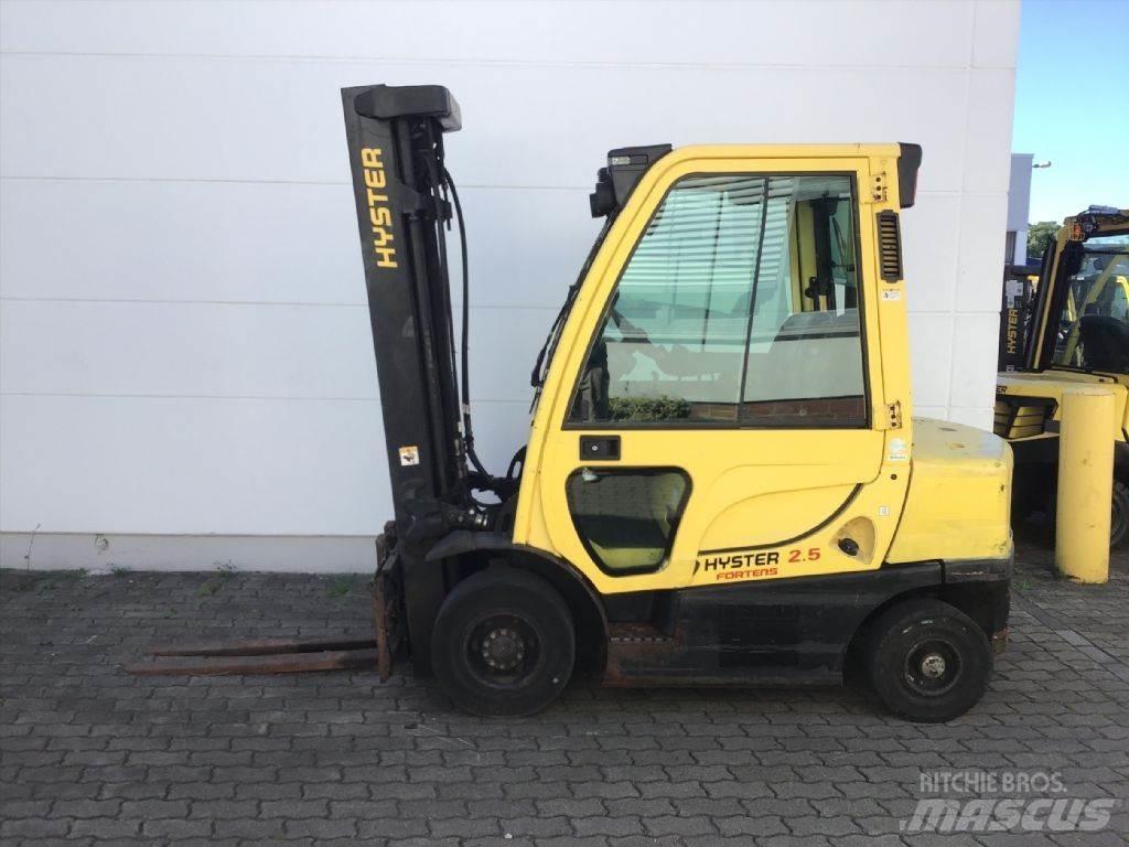 Hyster H2.50 FT 柴油卡車