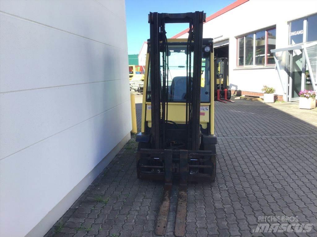 Hyster H2.50 FT 柴油卡車