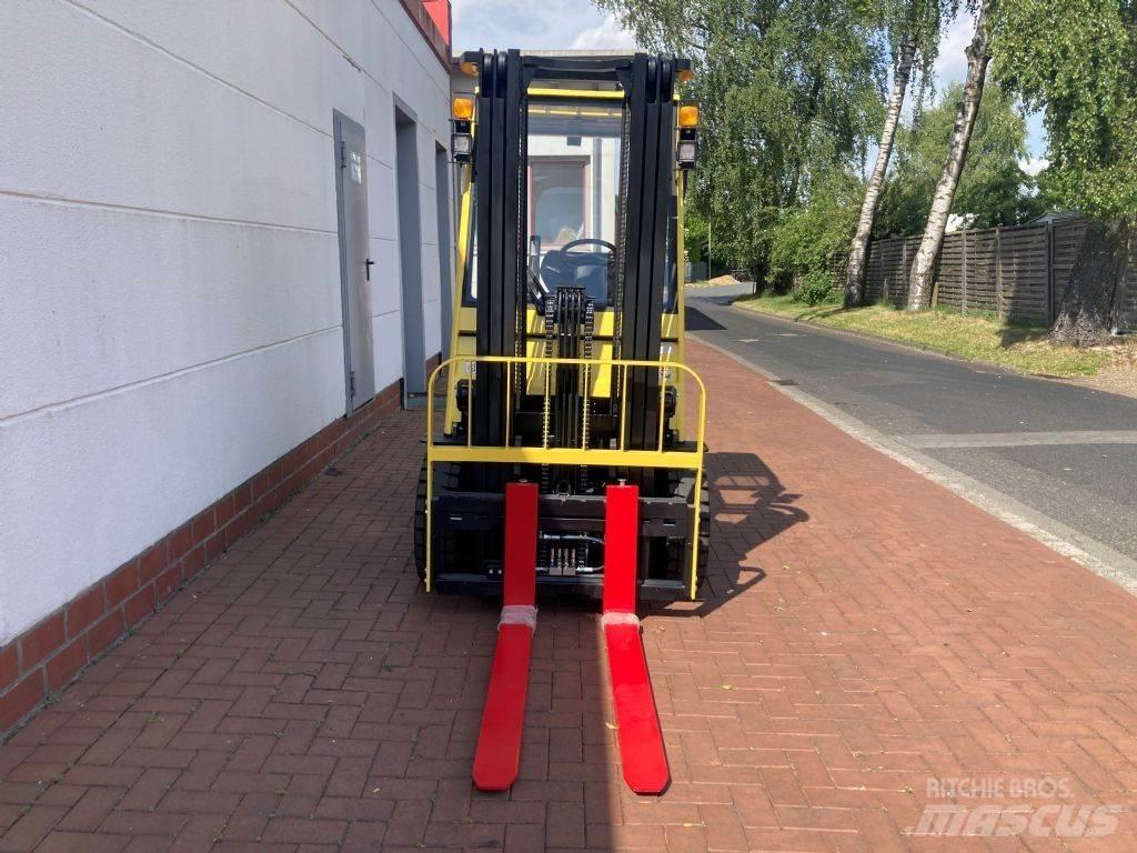 Hyster J 2.0 UT 電動堆高機