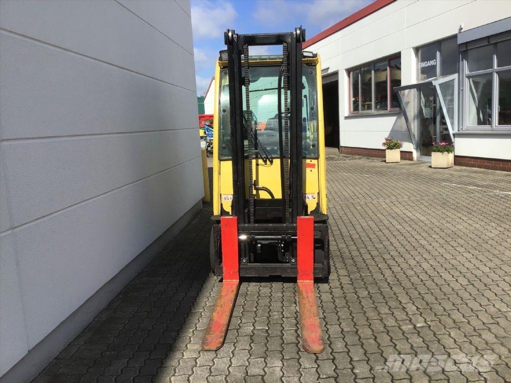 Hyster J 3.0 XN 電動堆高機