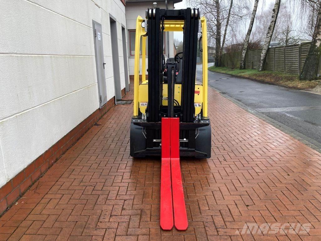 Hyster J 3.0 XN 電動堆高機
