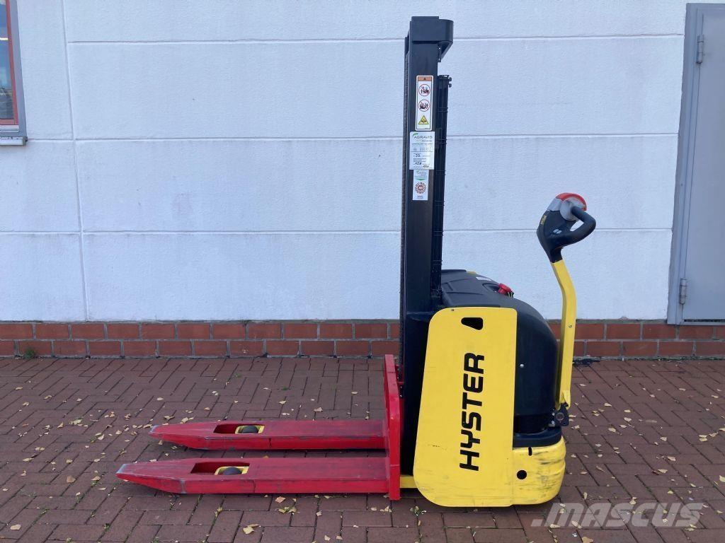 Hyster S 1.0E 行走控制式堆積機