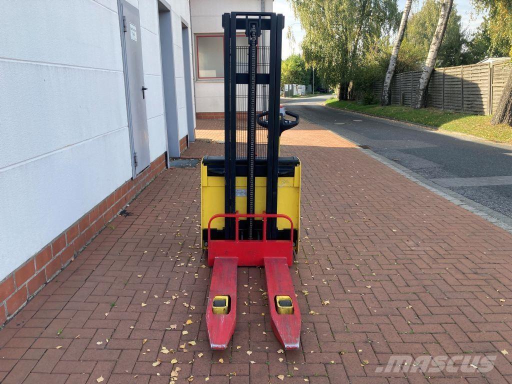 Hyster S 1.0E 行走控制式堆積機