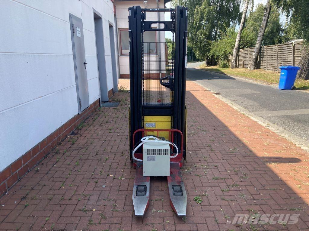 Hyster S 1.6 AC 行走控制式堆積機