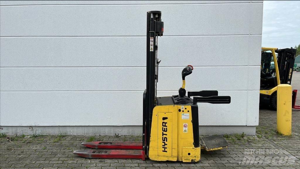 Hyster S1.5S 行走控制式堆積機