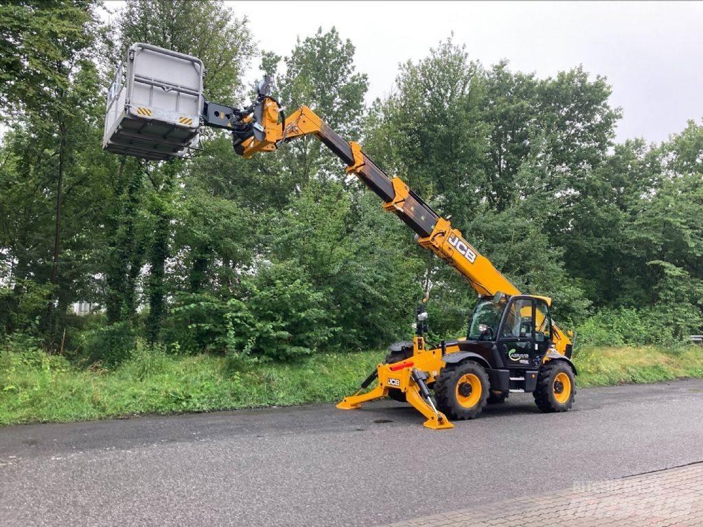 JCB 540-180 HiViz 伸縮臂操作車