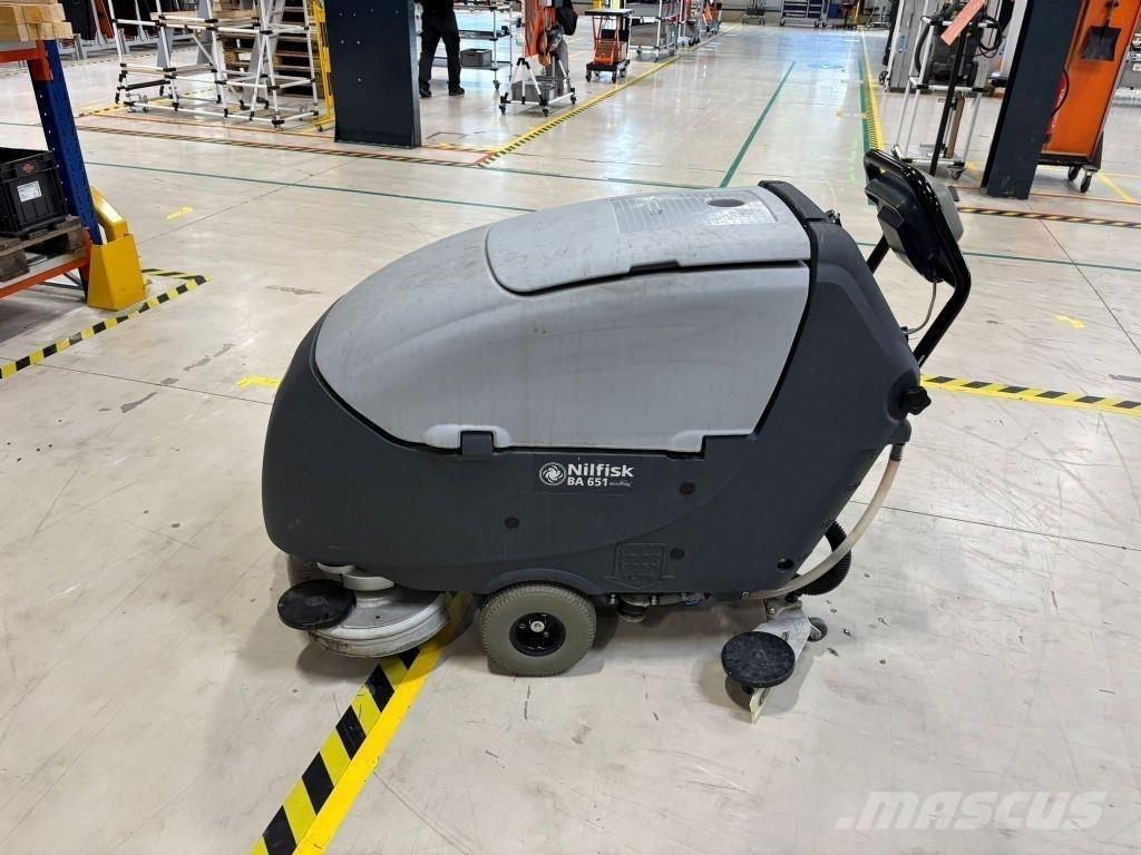 Nilfisk BA 651 掃倉機