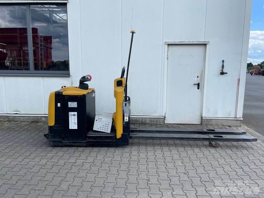 Yale MO 25 低架裝載機