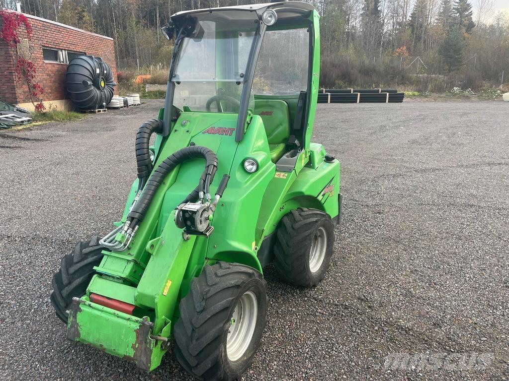 Avant 420 多功能裝載機