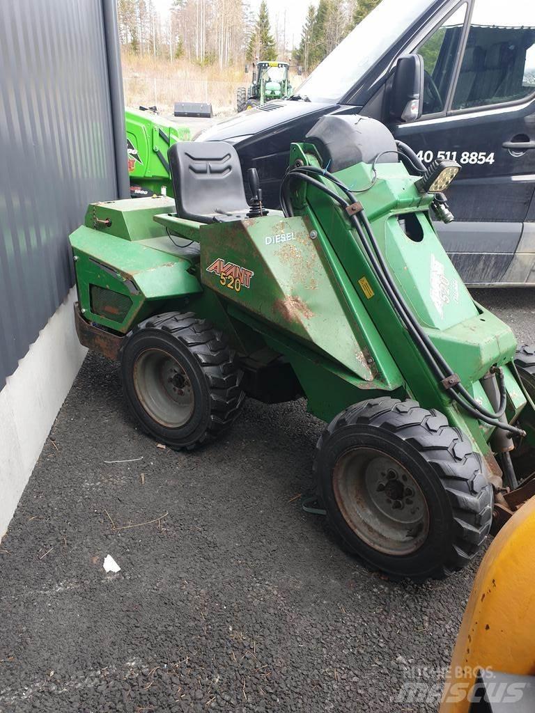 Avant 5200 多功能裝載機