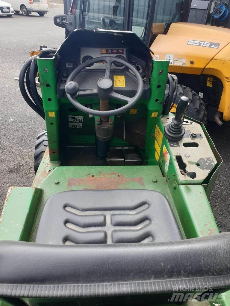 Avant 5200 多功能裝載機