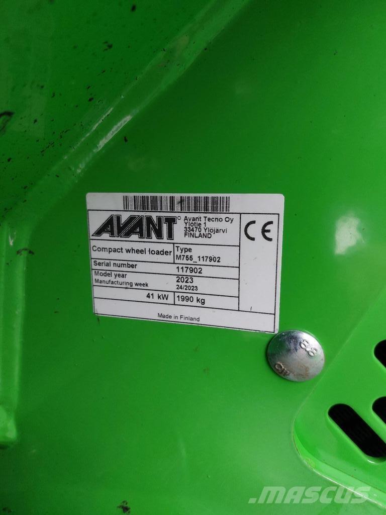 Avant 755 多功能裝載機
