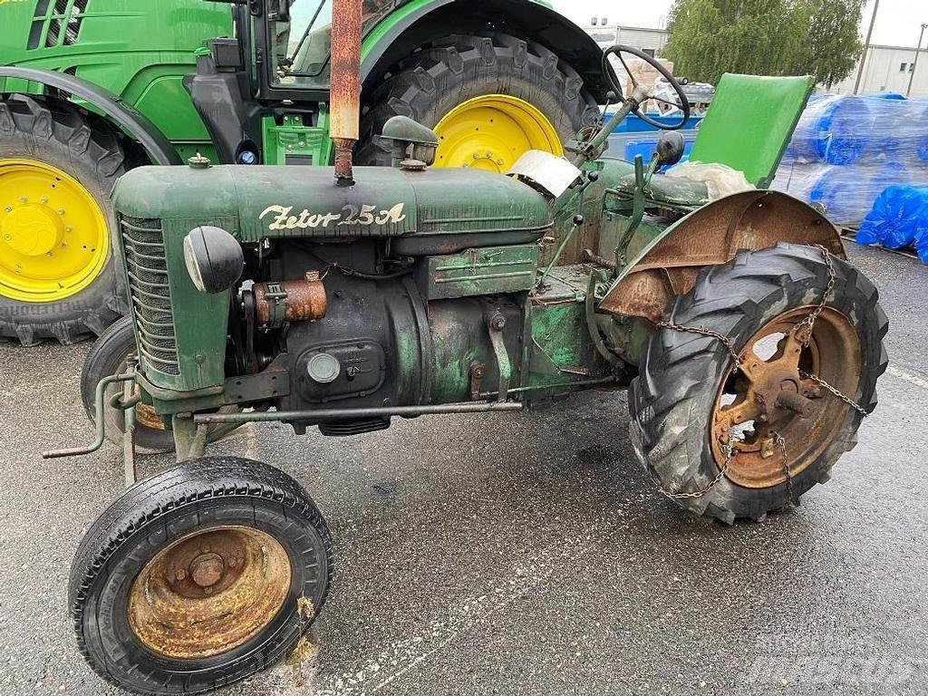 Zetor A25 曳引機