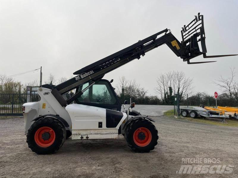 Bobcat T3093S 伸縮臂操作車