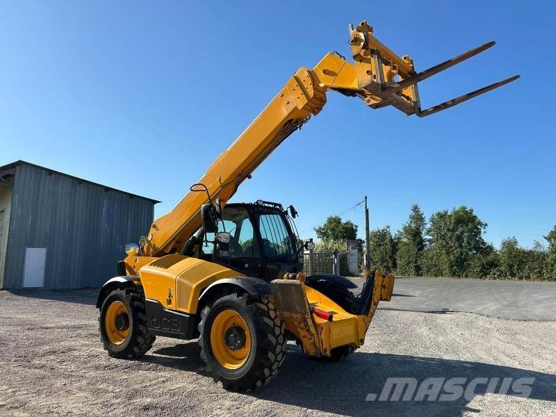 JCB 540-140 伸縮臂操作車