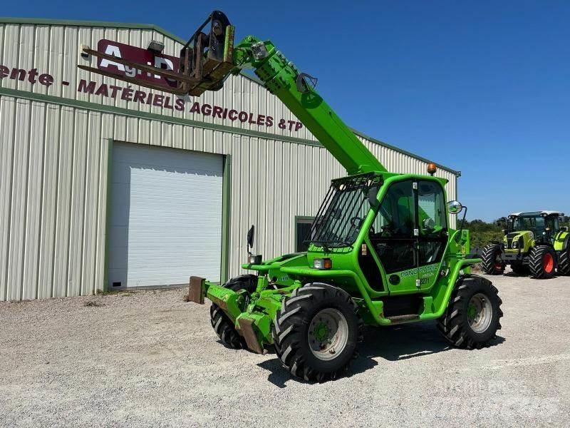 Merlo p38.12 伸縮臂操作車
