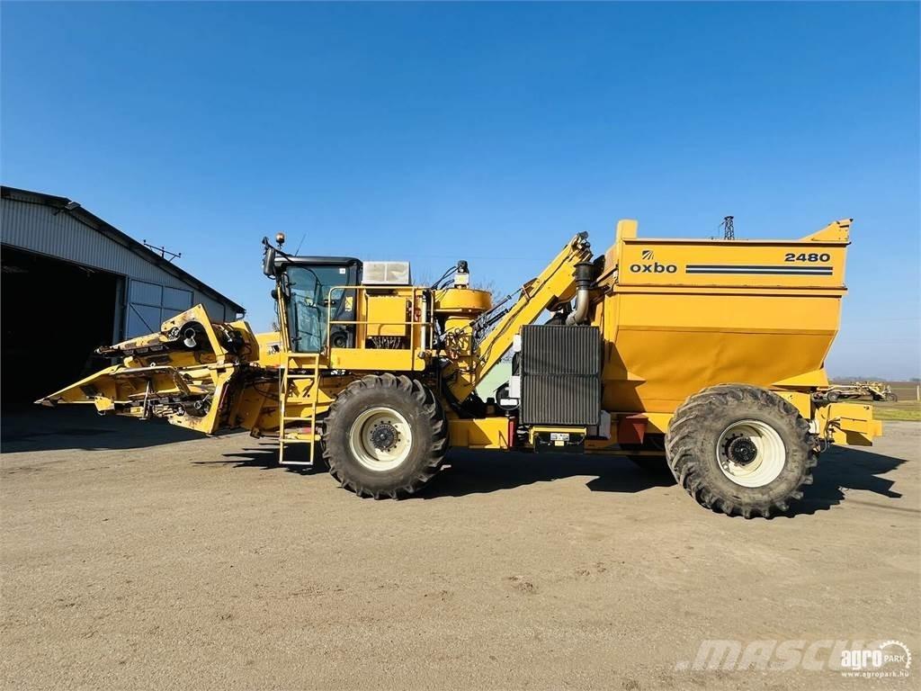 Oxbo 2480 聯合收穫機