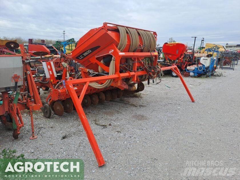 Kuhn VENTA LC 3500 曳引機