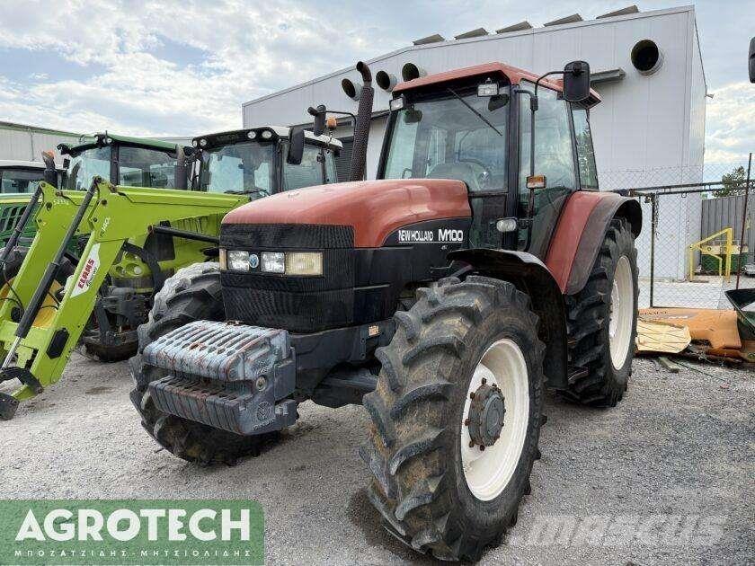 New Holland M 100 曳引機