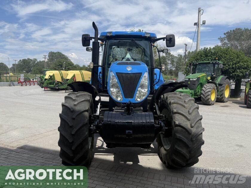 New Holland T7030 曳引機