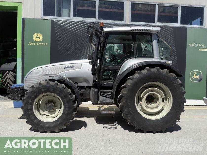 Valtra T120-4 曳引機