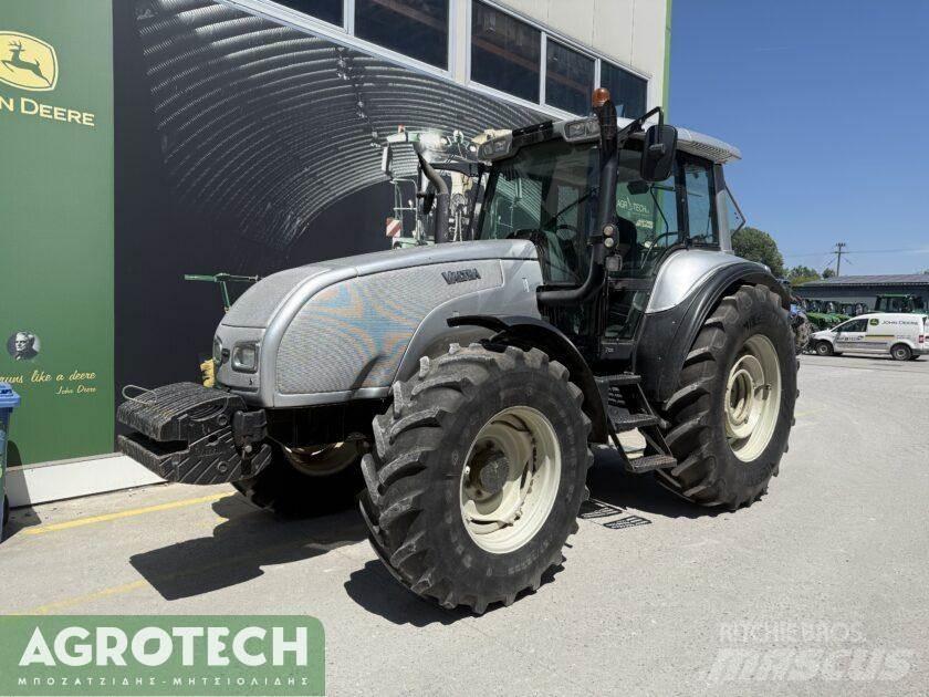 Valtra T120-4 曳引機