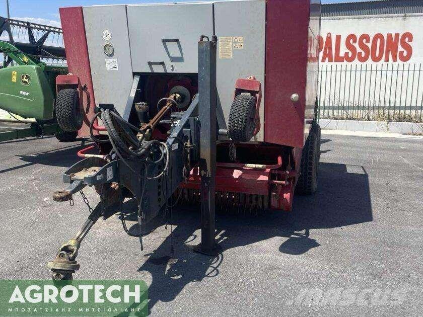Welger D6060 圓型牧草打包機