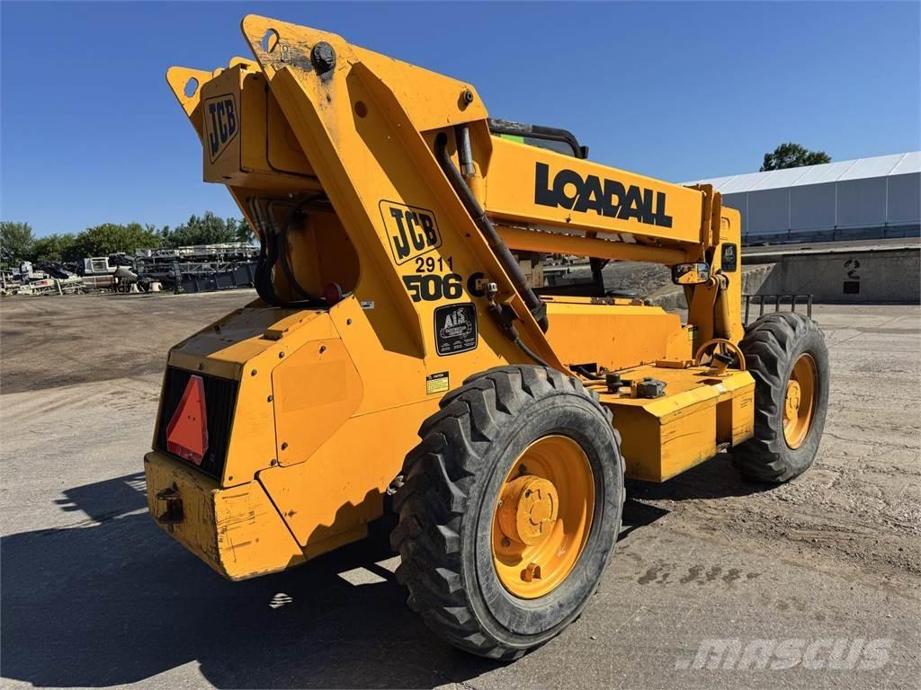 JCB 506C 伸縮臂操作車