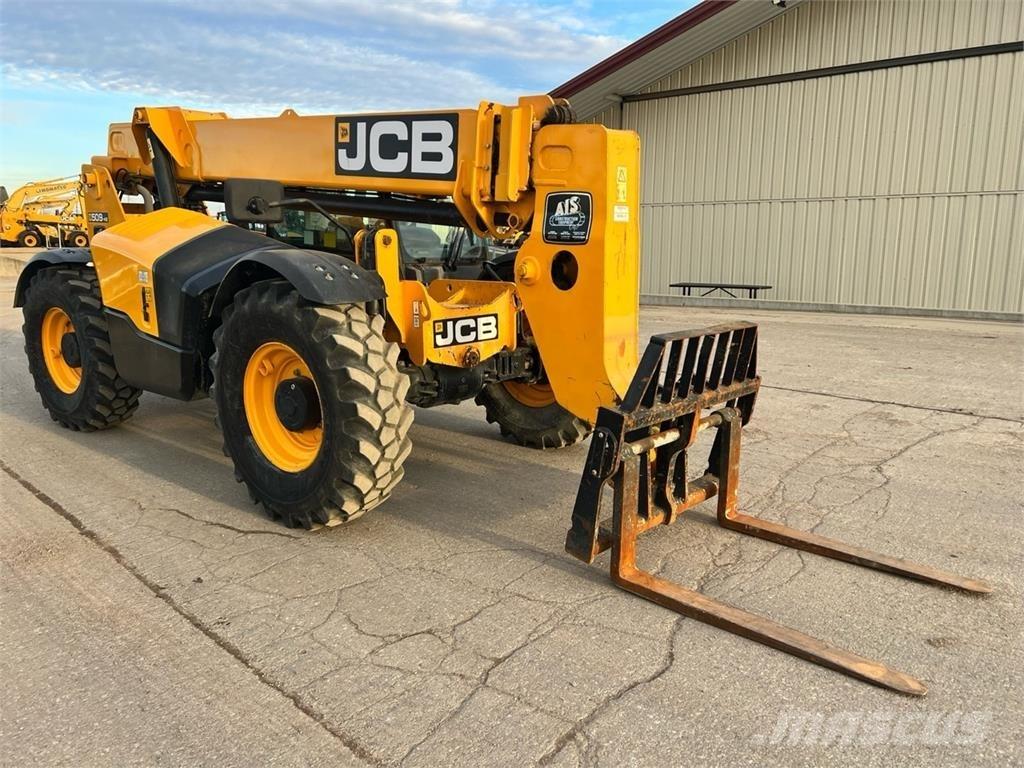 JCB 509-42 伸縮臂操作車