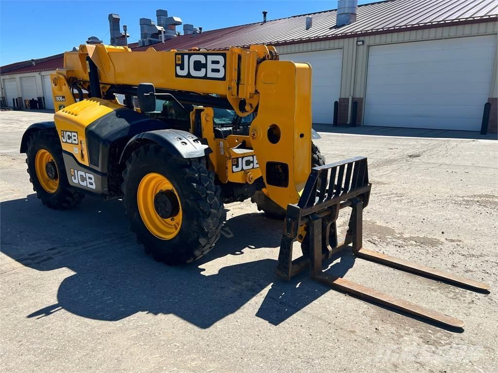 JCB 512-56 伸縮臂操作車