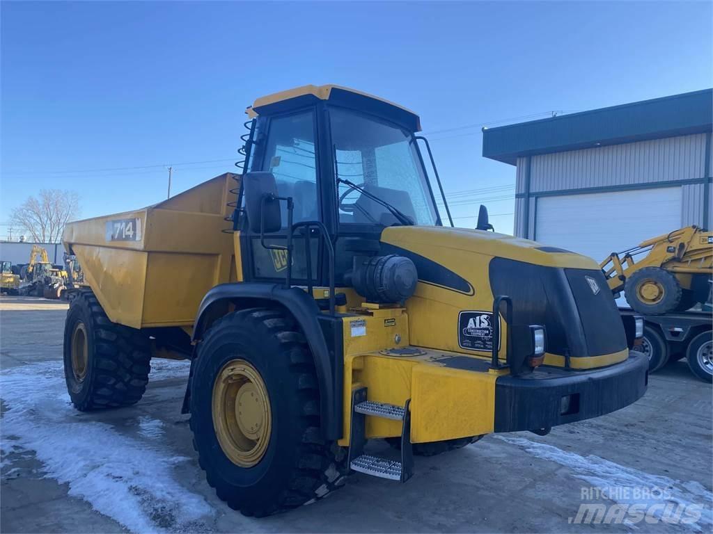 JCB 714 鉸接式起吊車