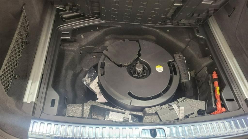 Audi A6 汽車