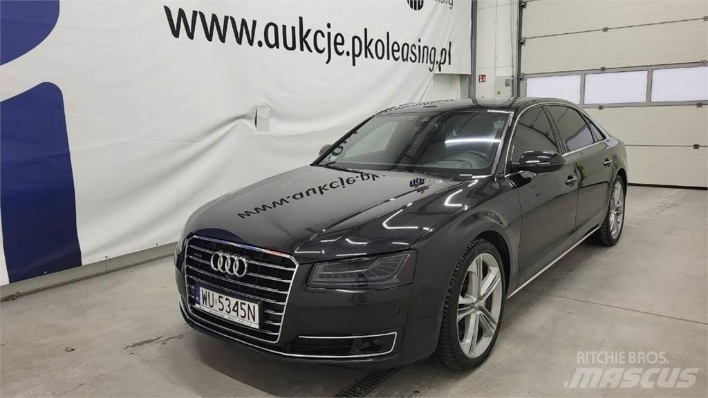 Audi A8 汽車