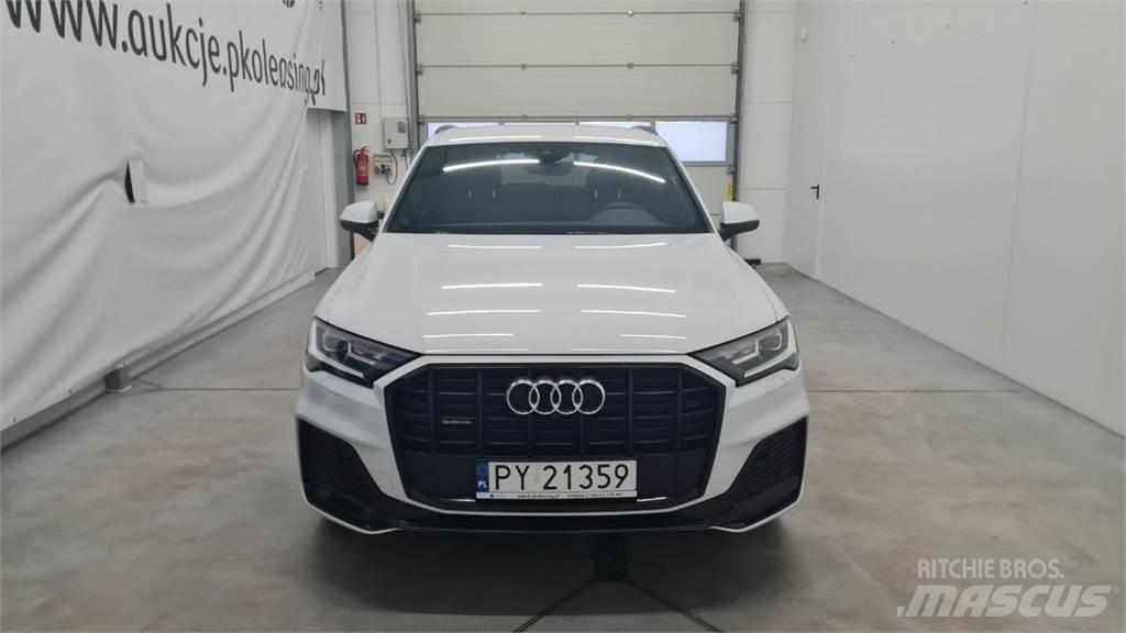 Audi Q7 汽車