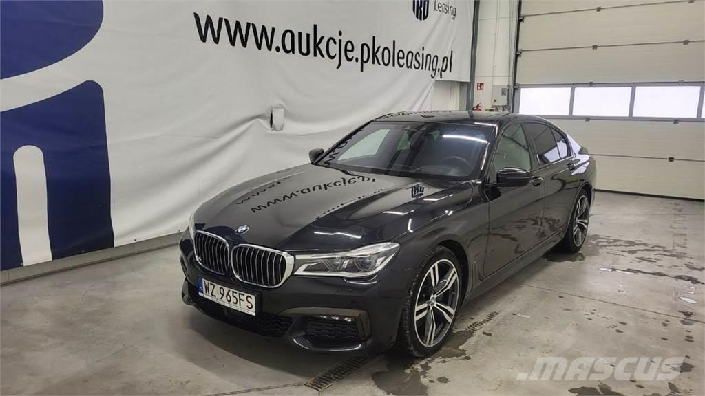 BMW 740 汽車