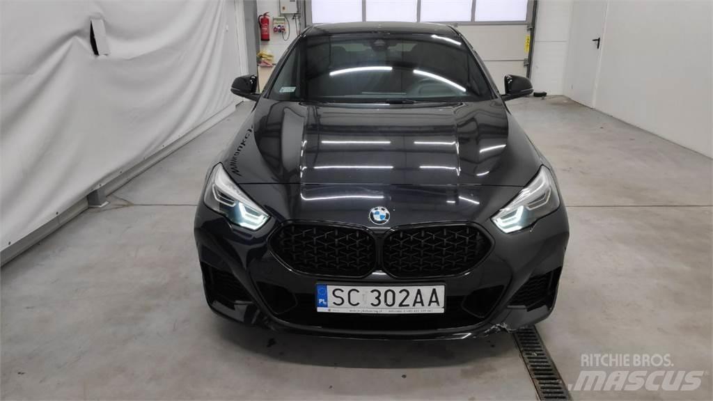 BMW M2 汽車