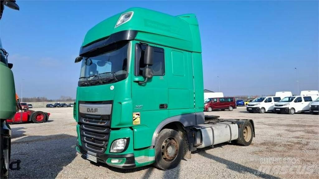 DAF XF 460 曳引機組件