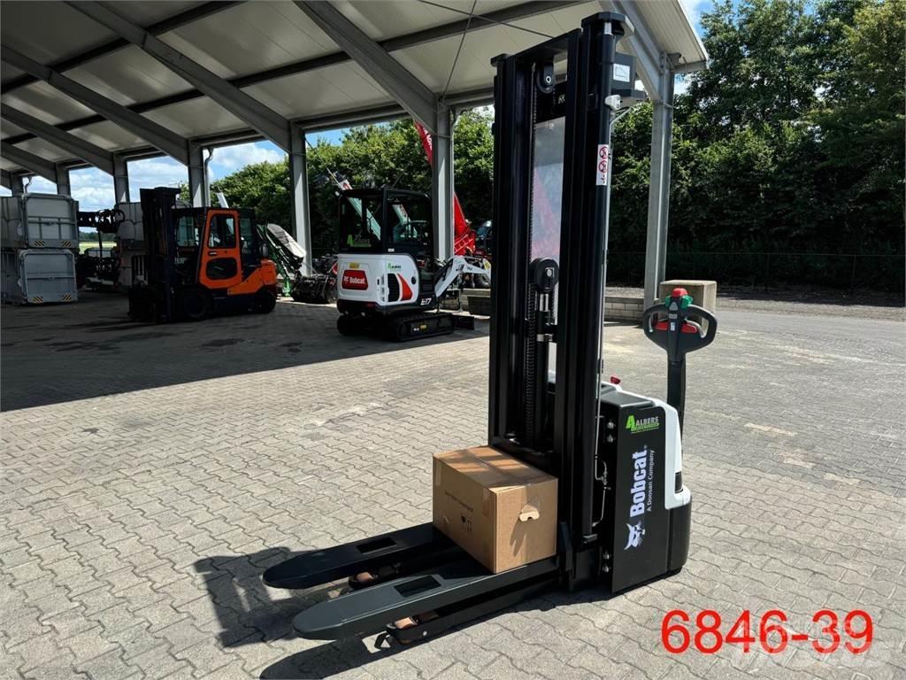 Bobcat BSL 16 N 7 行走控制式堆積機