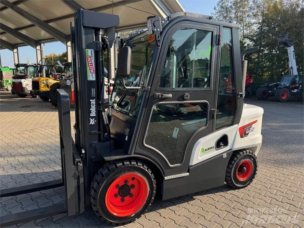 Bobcat D 35 NXS 柴油卡車