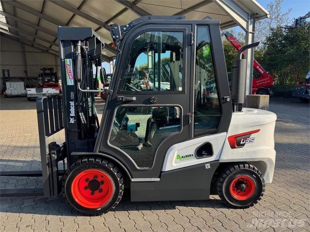 Bobcat D 35 NXS 柴油卡車