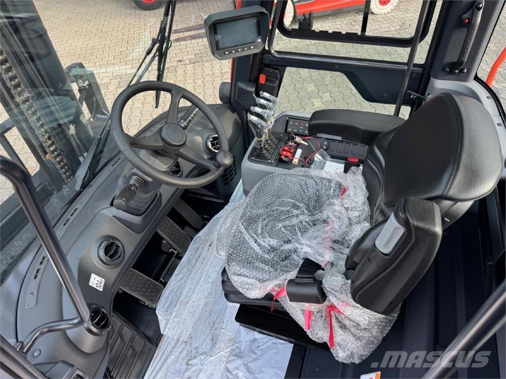 Bobcat D 90 S-9 柴油卡車