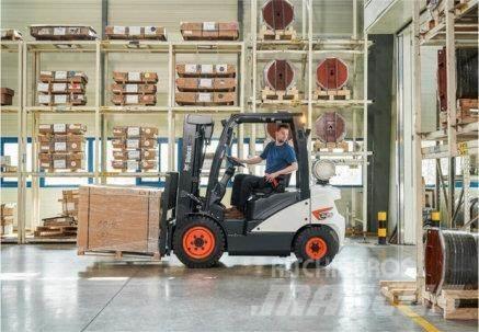 Bobcat G 25 S 5 液化石油氣LPG卡車