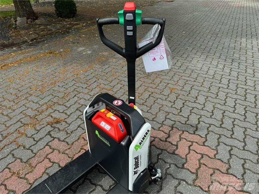 Bobcat LPM 15 N 7 低架升降機