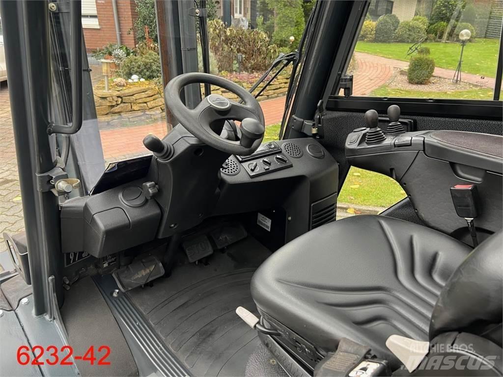 Linde H 30 D 02 EVO 柴油卡車