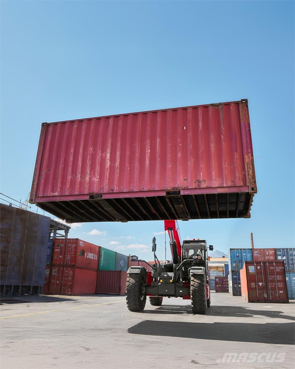 Magni HTH 25.11 伸縮臂操作車